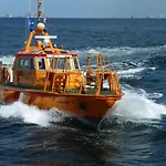 Achterdeck, direkt an der Promenade
