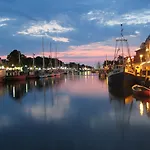 Achterdeck, direkt an der Promenade