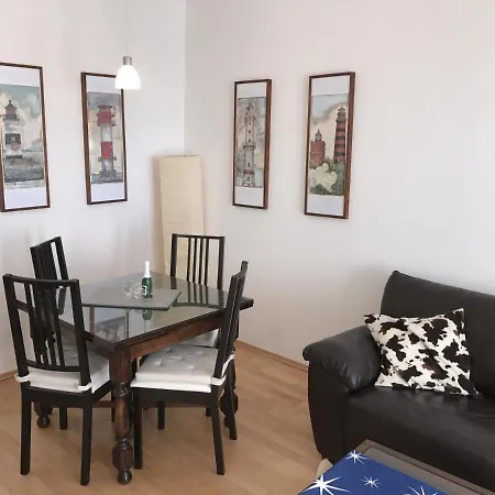 Apartment Achterdeck, Direkt An Der Promenade Rostock